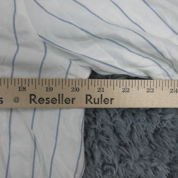 Market & Spruce Blouse Womens Medium White Blue Stripe Maisie Button Rayon NWT - Picture 3 of 13